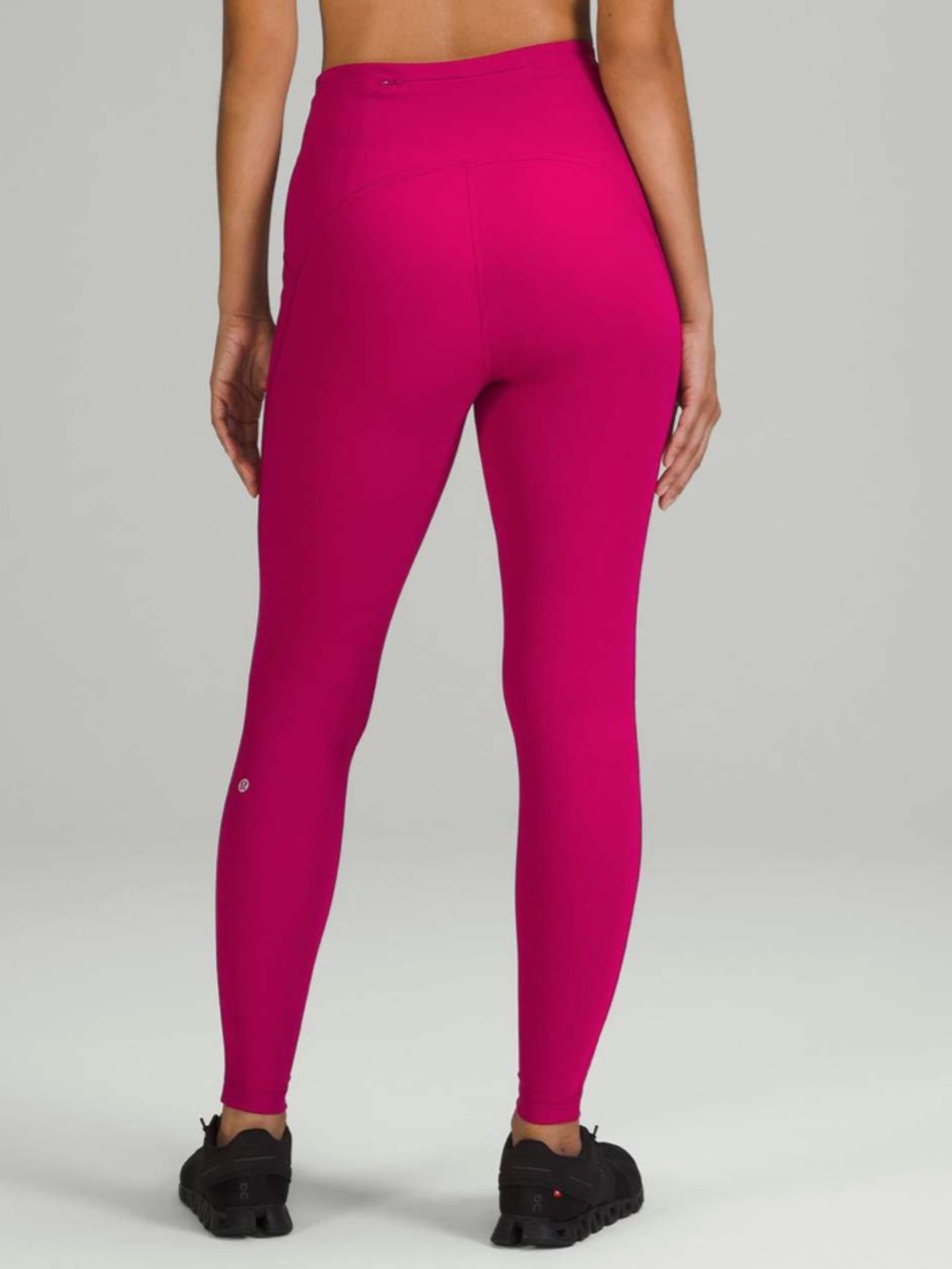 Lululemon Swift Speed High-Rise Tight 31"
Wild Berry Pink size 12 Tall